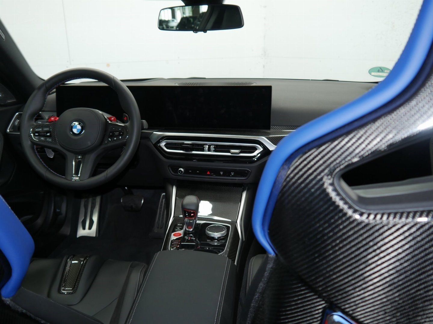 Fahrzeugabbildung BMW M2 Coupé M Drivers Package M Carbondach