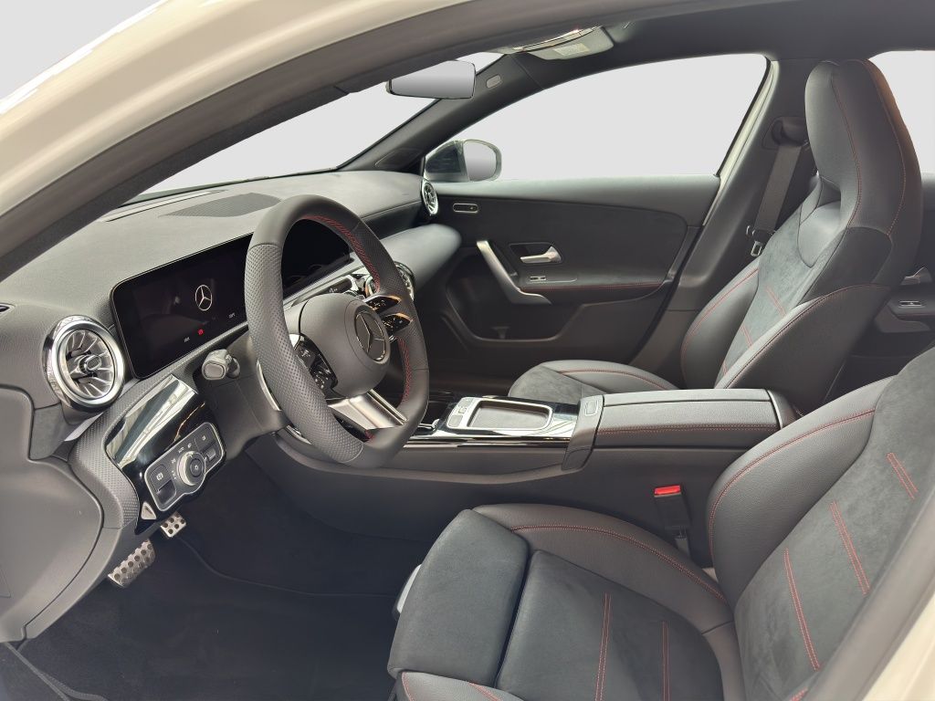 Fahrzeugabbildung Mercedes-Benz A 200 d AMG*NIGHT*LED*SpurH*AUT*Kam.*PDC*ParkAss