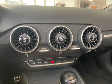 Fahrzeugabbildung Audi TT 2.0 TFSI Roadster S-Line quattro*BangOlufsen*