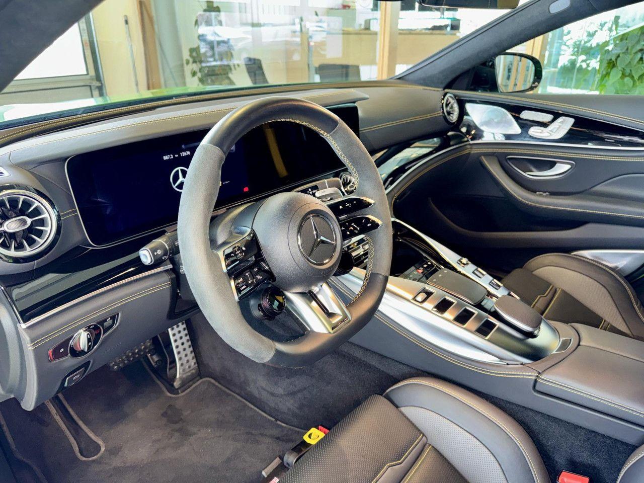 Mercedes-Benz AMG GT 63 S E Performance Edition Green!
