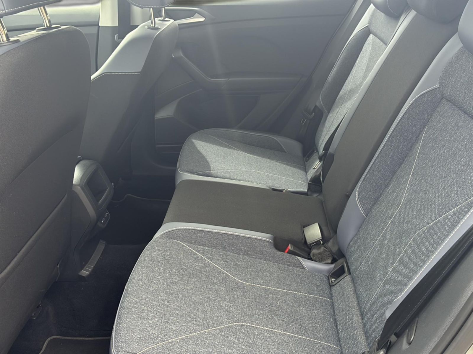 Volkswagen T-Cross - Bild 11