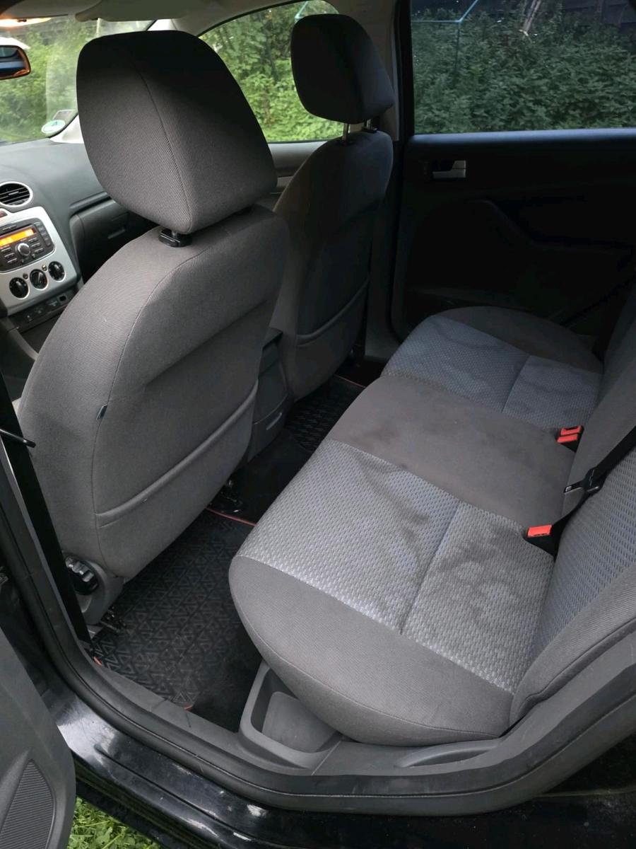 Ford Focus 2007 — photo 9