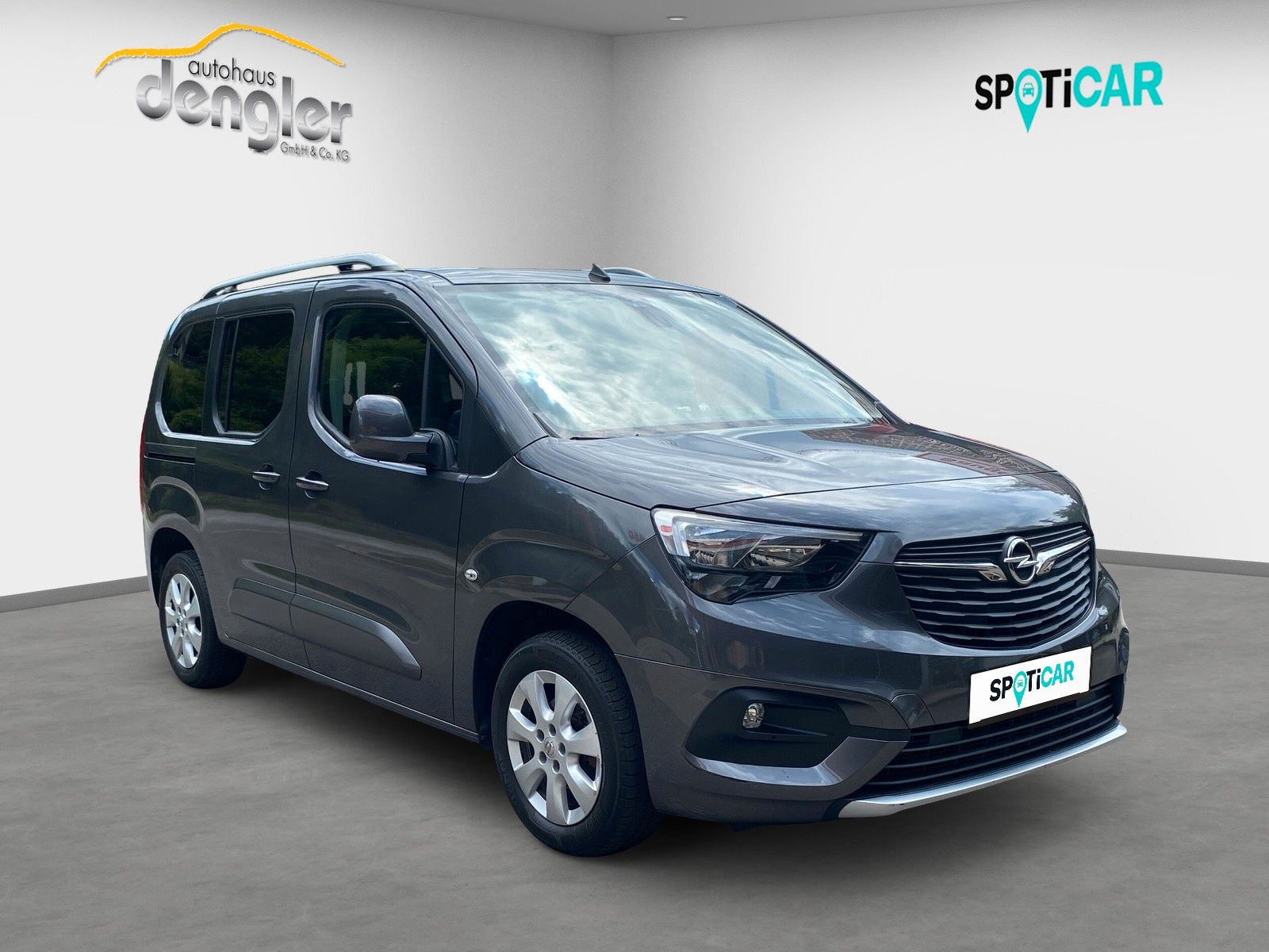 Fahrzeugabbildung Opel Combo Life E Innovation
