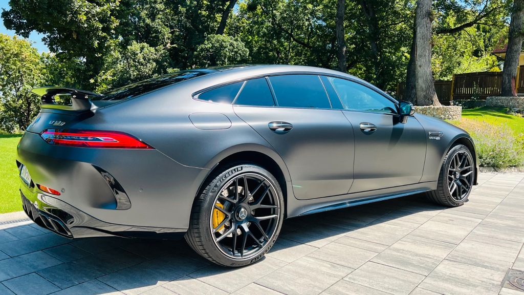 Mercedes-Benz AMG GT