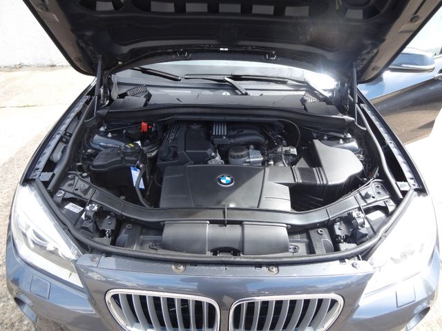 Fahrzeugabbildung BMW X1 18 i sDrive/Navi/PDC/Automatik/2.Hd/Top-Zusta