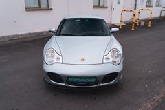 Fahrzeugabbildung Porsche 996 Turbo Coupé  *Schalter / Schalensitze*