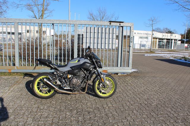 Yamaha MT 07 ABS / Garantie / Zubehör/niedrige Sitzhöhe