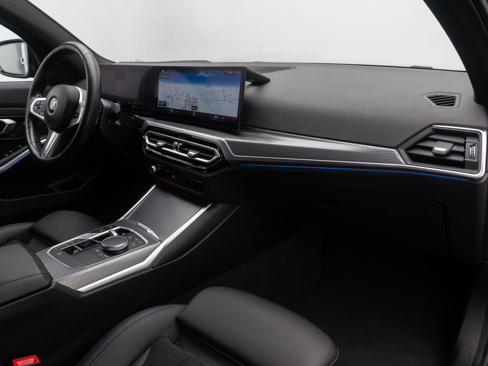 Fahrzeugabbildung BMW M340d xD HUD DAB HiFi AHK Alarm Komfort 19Zoll