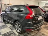 Volvo XC60 Summum 2WD Aut.Navi.Tüv05-2027 - Volvo XC60 mit Diesel-Antrieb: Scheckheftgepflegt
