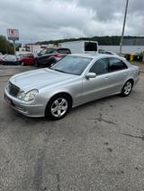 Mercedes-Benz E 240 E -Klasse Lim. E 240*Avantgarde*Voll* - Mercedes E 240 mit Schiebedach