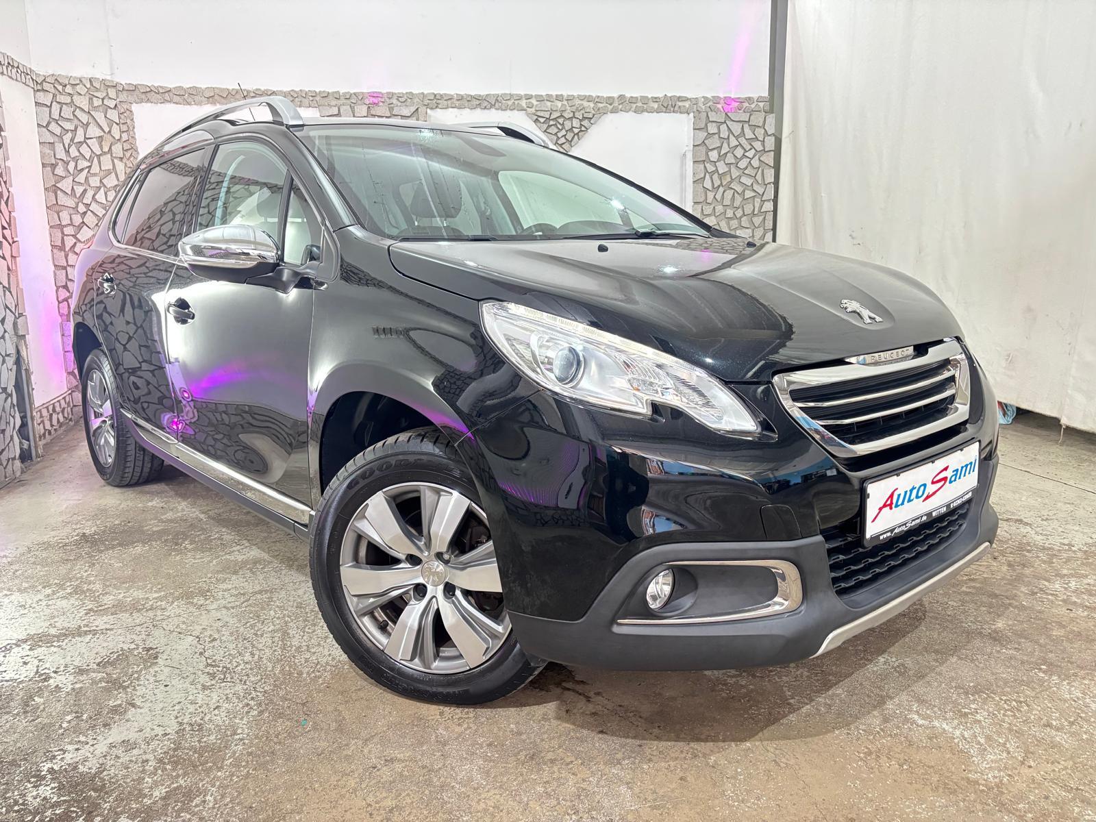Peugeot 2008 ALLURE AUTOM. NAVI PANO EINPARKHILFE 1.HAND