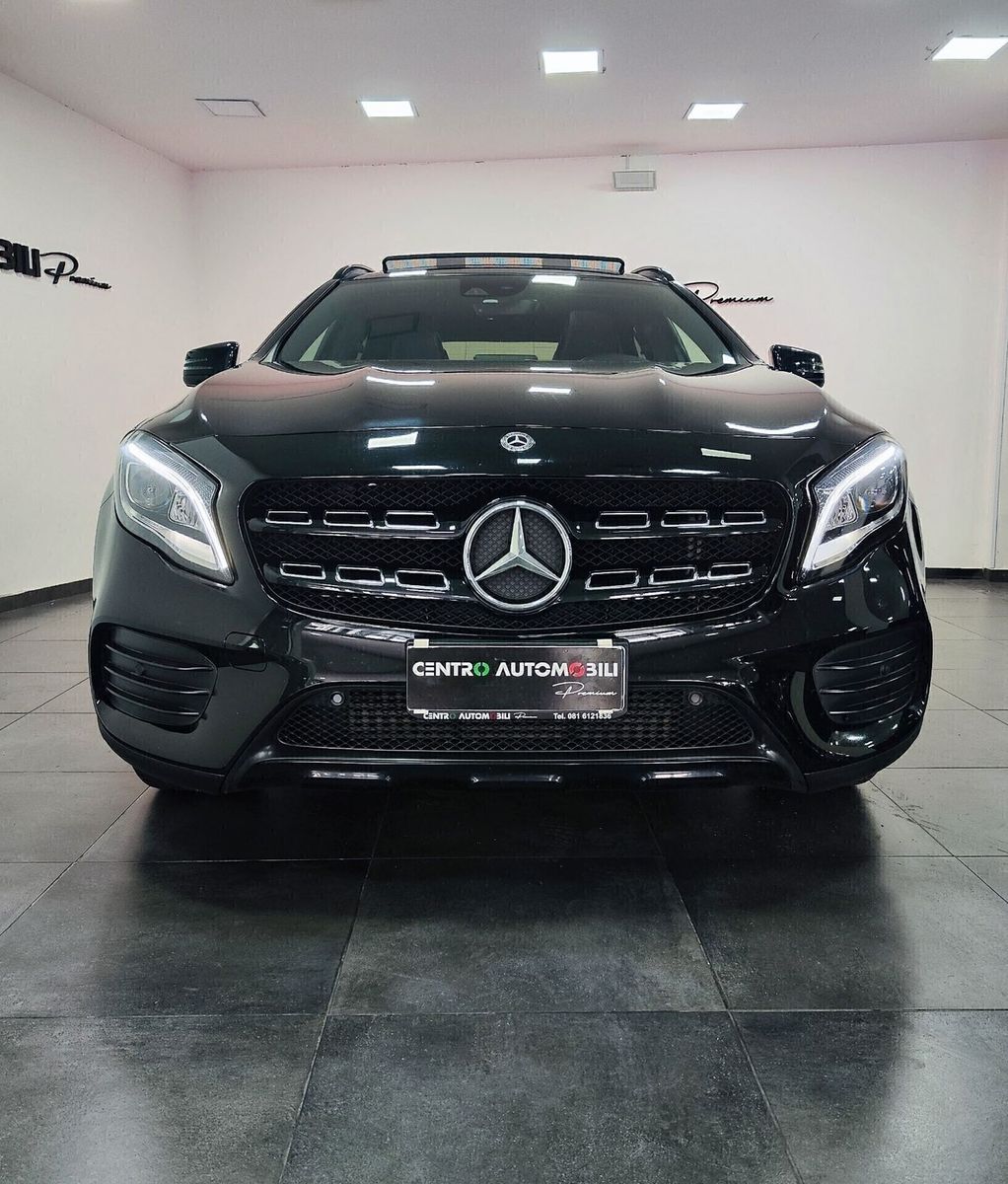 Mercedes-Benz Mercedes-benz GLA 200 d Automatic Premium TETTO imagem 3