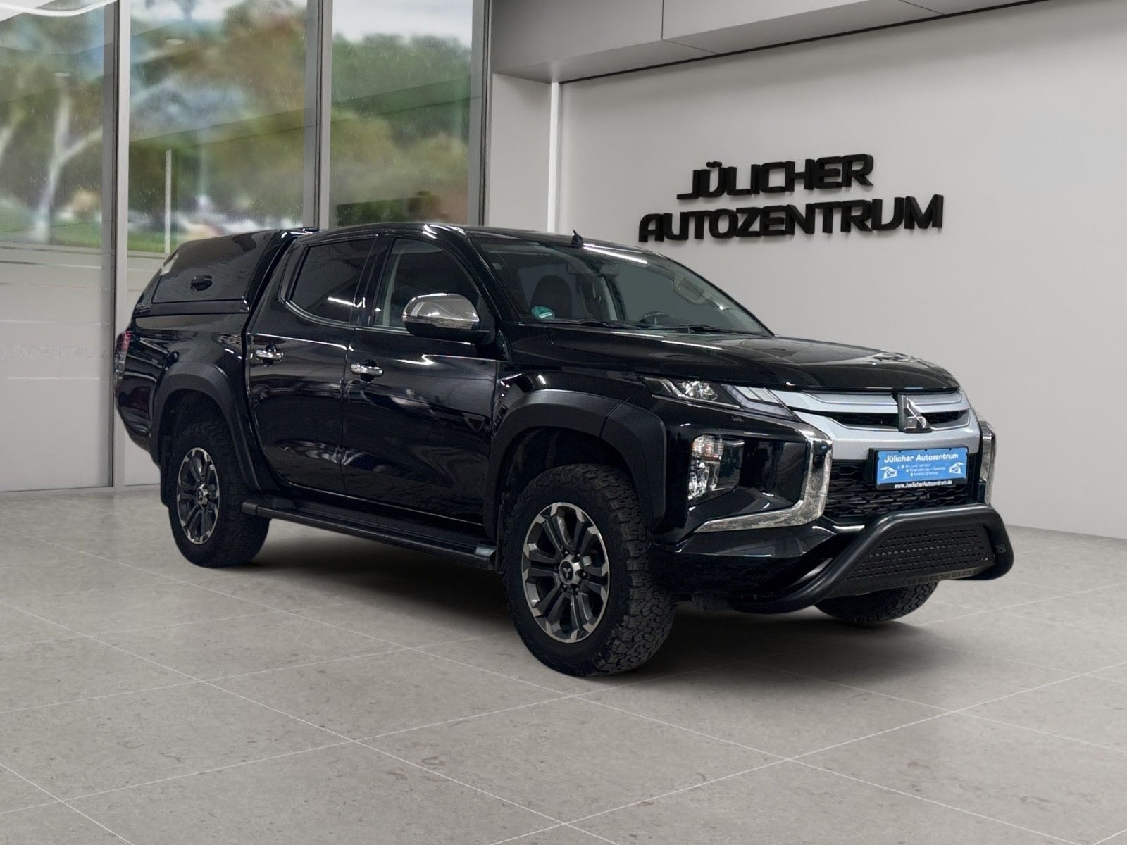 Mitsubishi Mitsubishi L200 Select Doppelkabine 4WD Hardtop, 2