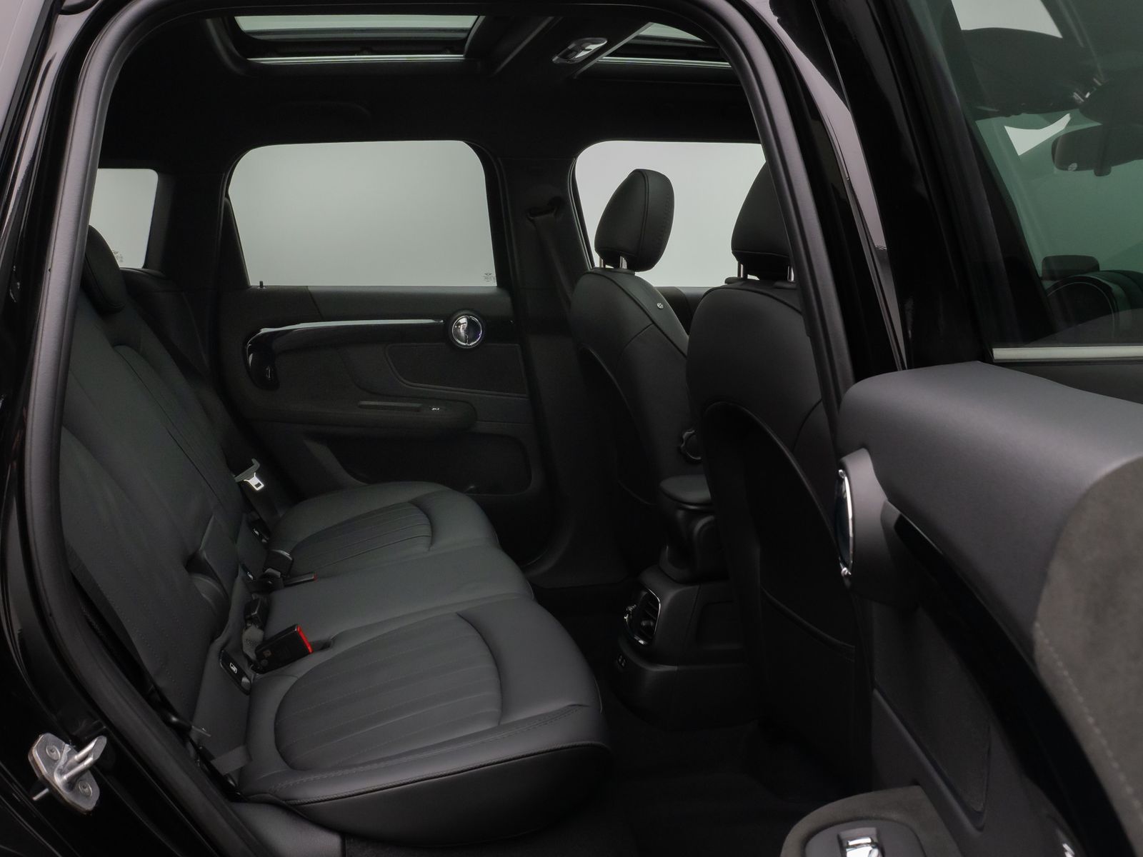 Fahrzeugabbildung MINI Countryman SE (Cooper) ALL4 Panorama Kamera HUD