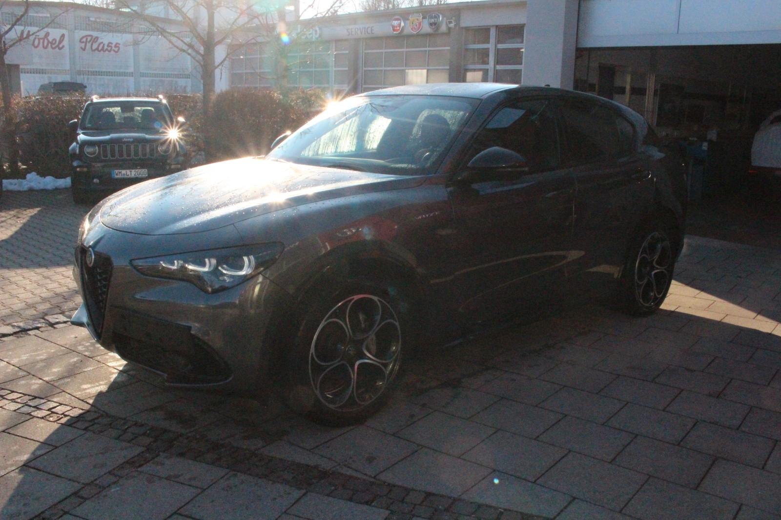 Alfa Romeo Stelvio Veloce Q4 Werksgarantie 04-2027