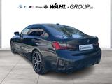 BMW 330d xDrive M Sport Pro HeadUp Glasdach LiveCock - BMW 330 330d mit Diesel-Antrieb
