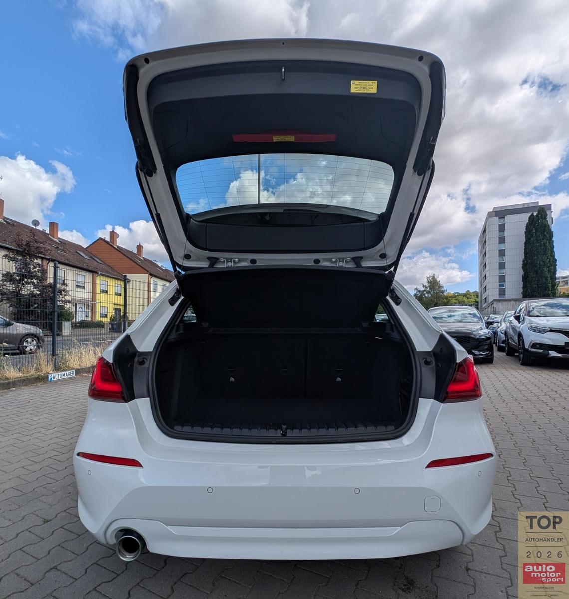 BMW 118 i Lim.*1.Hd*Temp*PANO*LED*CarPlay*Virtual*TOP, миниатюра 12