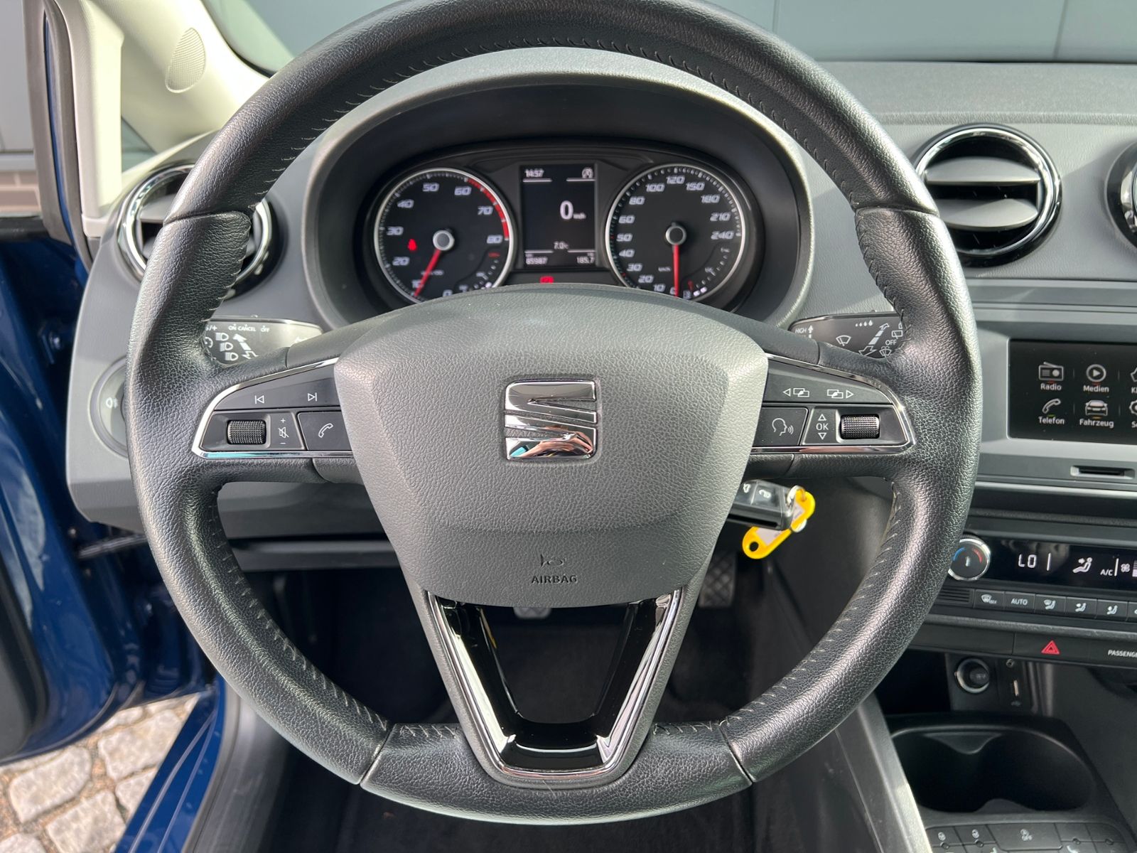Fahrzeugabbildung SEAT Ibiza Style 1.0 EcoTSI *Klima, SHZ, PDC hi, Blue