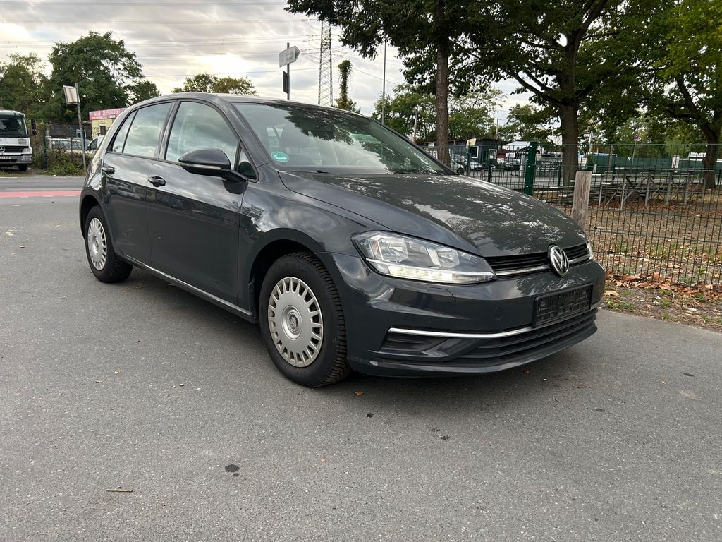 Image of Volkswagen Golf