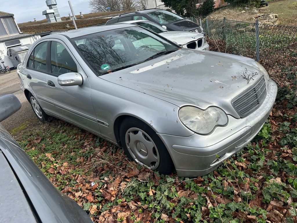 Angebot ansehen Mercedes-Benz C 220