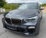 BMW X5 M50 d - BMW X5 mit Diesel-Antrieb: Grau, Luftfederung