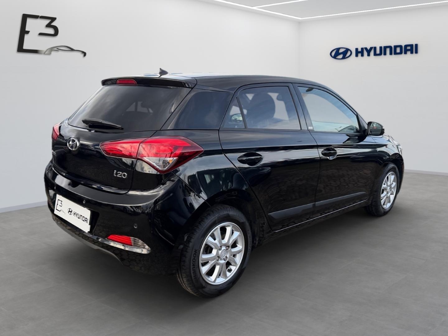 Hyundai i20 1.0 Turbo  5-MT Blue Passion