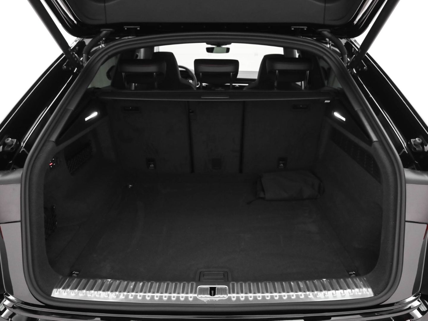 Audi RSQ8 - Bild 19