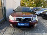 Skoda Octavia Combi Ambiente*1.Hand*Scheckheft*Top* - gebrauchte Skoda Octavia aus dem Jahr 2009