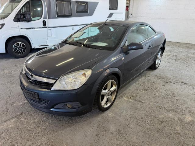 Opel Astra H Twin Top Cosmo