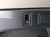 Volkswagen Tiguan Life LED-Plus-Scheinw.,Parkass.Plus,AHK - Volkswagen Tiguan: Plus