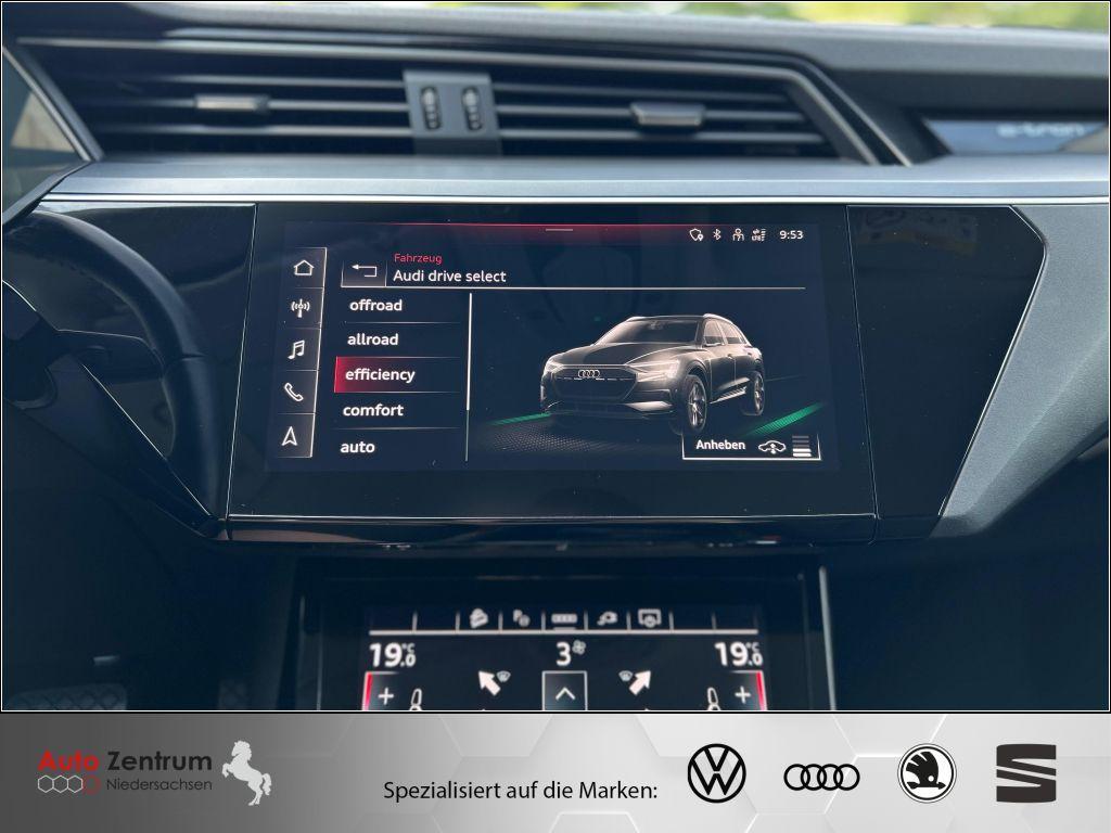 Audi e-tron quattro AZN-Haus-Förderung* StandHz Luftf, миниатюра 25