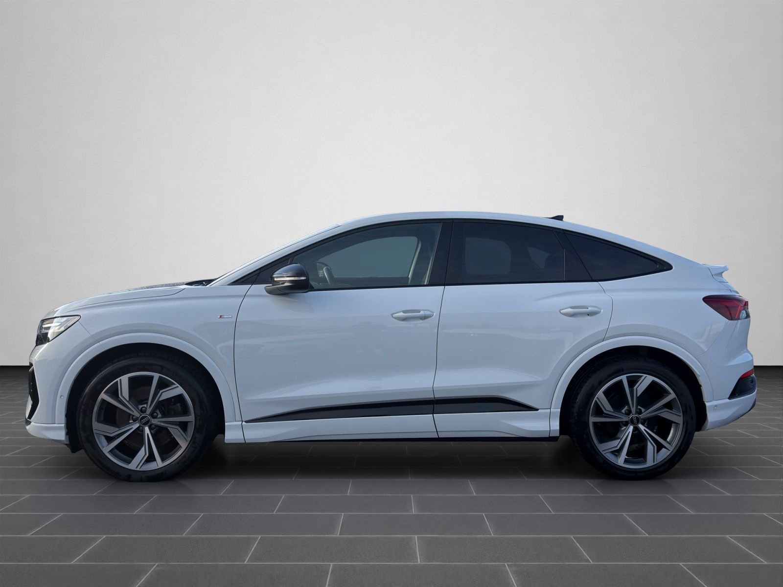 Audi Q4 e-tron - Bild 8