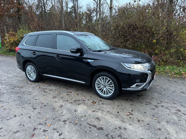 Mitsubishi Outlander 2.4 PHEV Top 4WD  Plug-In  Mod.2020