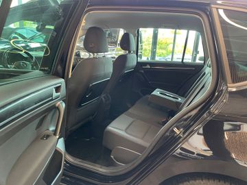 MYAUTOCENTER – Gebraucht- und Jahreswagen mit Werkstattservice in Pfaffenhofen Volkswagen Golf Sportsvan VII United *Navi*Klima*LED*