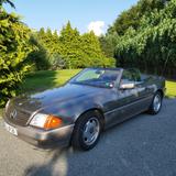 Mercedes-Benz 320 - silberne Mercedes-Benz 320