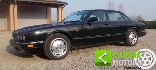 Jaguar JAGUAR XJ6 3.2 24V Classic 211 CV Automatic Spor