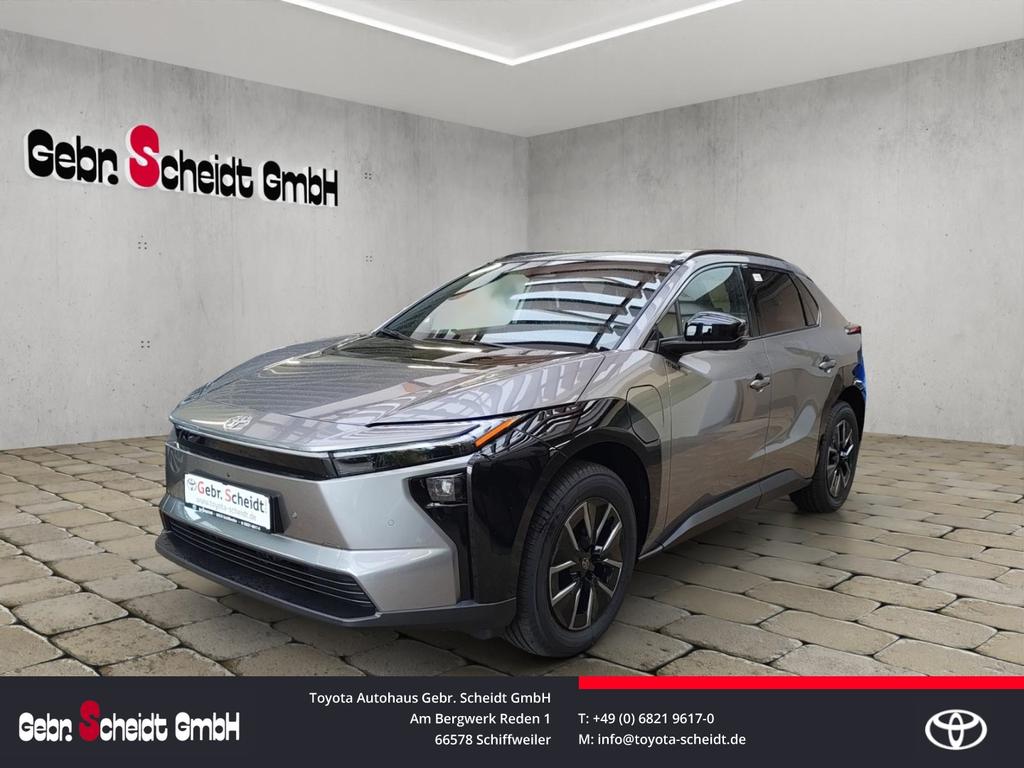 Toyota bz4X Teamplayer Lenkradheizung Rückfahrkamera   