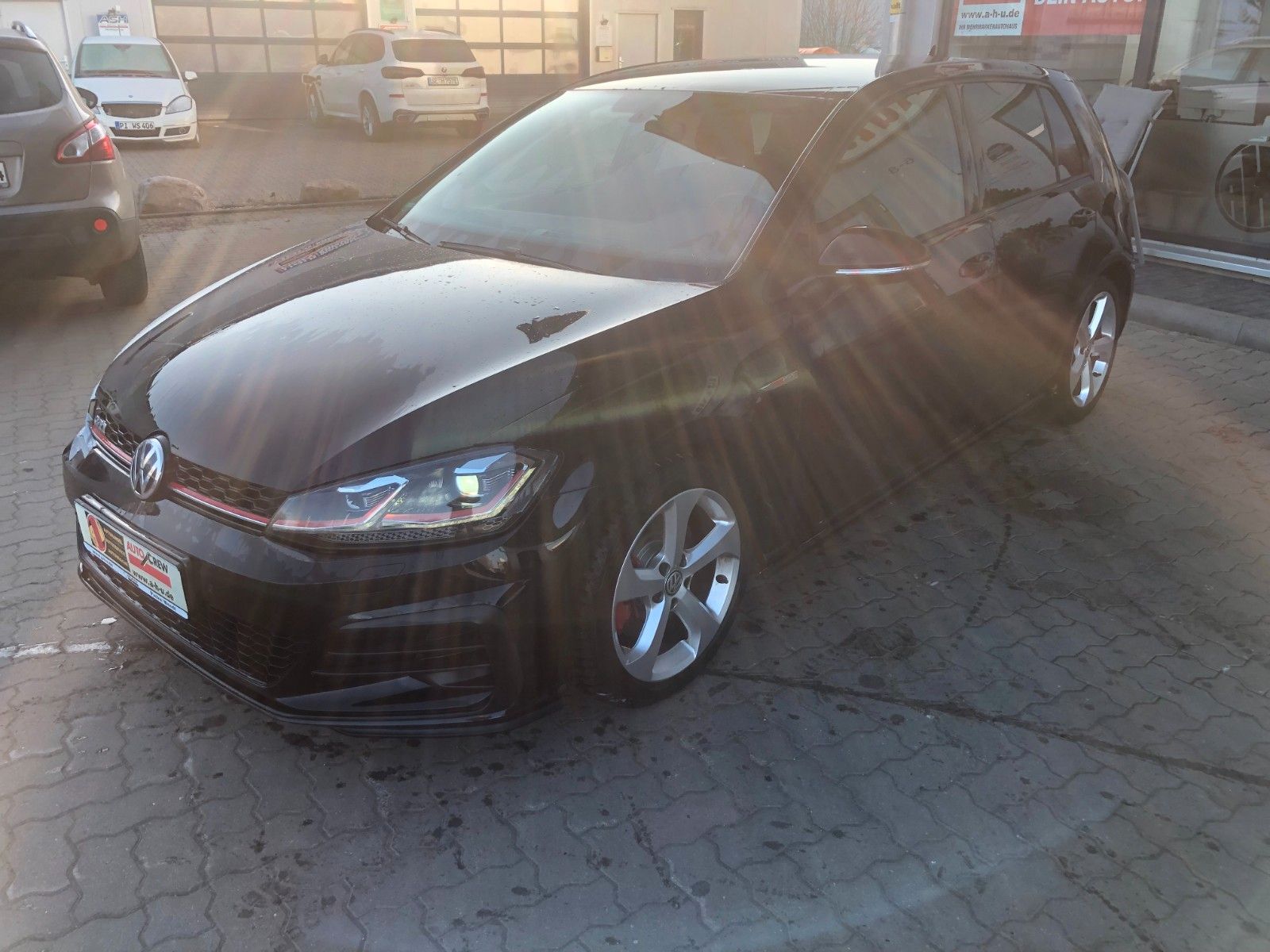 Fahrzeugabbildung Volkswagen Golf VII Lim. GTI Automatik leichter Wildschaden