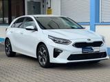 Kia cee'd / Ceed Spirit Automatik Navi Kamera - Kia cee'd / Ceed mit Diesel-Antrieb: Automatik