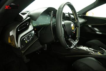 صورة مصغرة 12 لـ 2021 Ferrari SF90