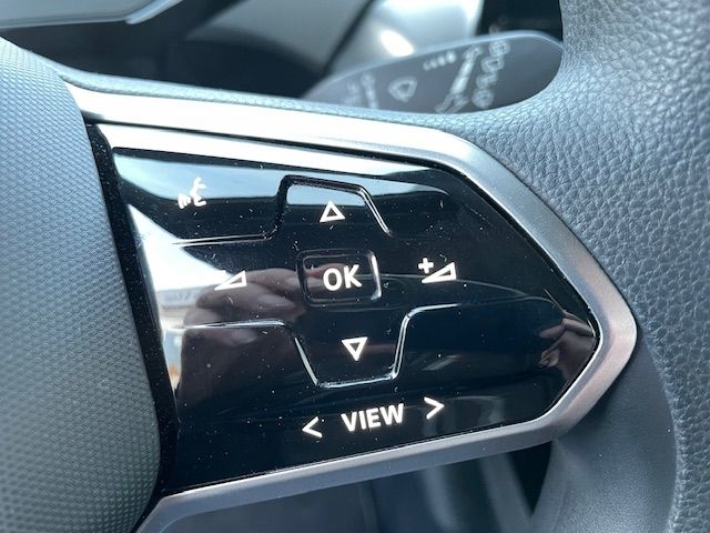 ID.4 Pure Navi LED Apple CarPlay Android Auto Kl