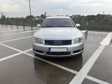 Audi A8 4.2quattro Lang Benziner Motor komplett überh - Audi A8 in Bielefeld