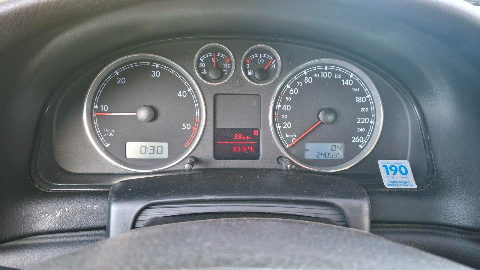 Volkswagen Golf 2004 — photo 5