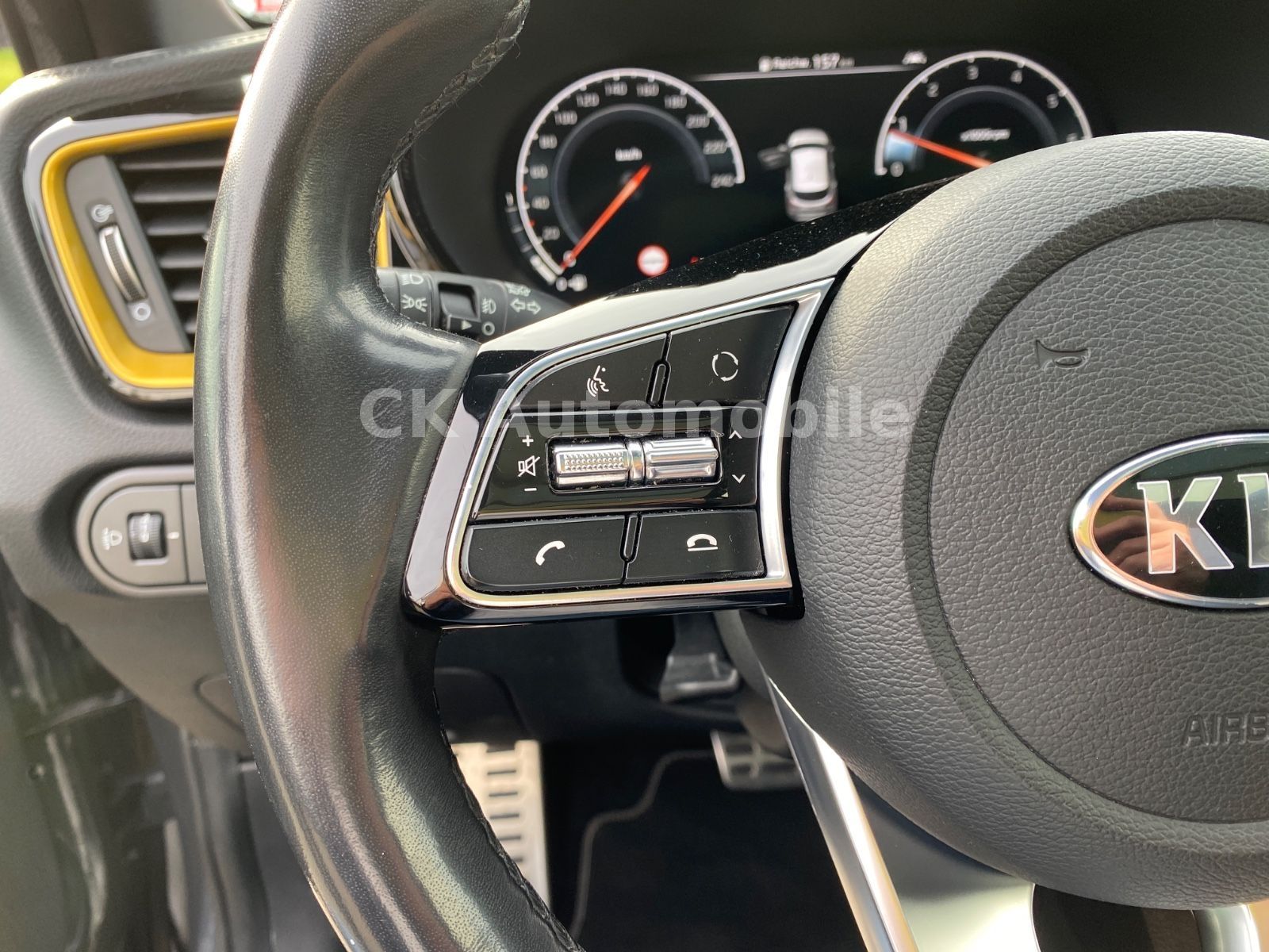 Fahrzeugabbildung Kia XCeed 1.6 Launch Edition/Navi/Pano/LED/ACC/AHK