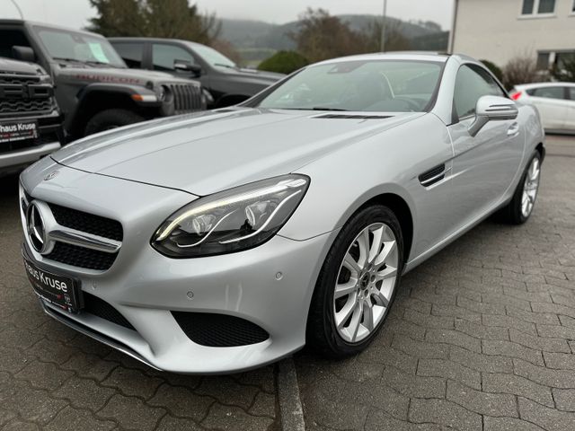 Mercedes-Benz SLC 200 LED Navi Leder