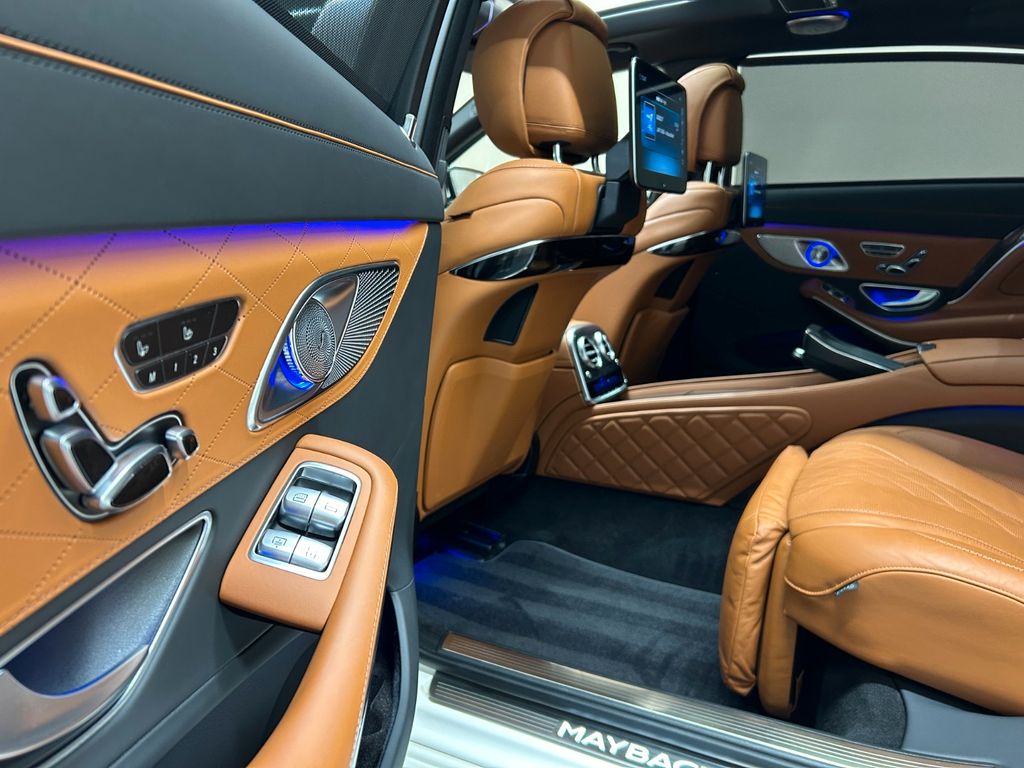 Mercedes-Benz S 560 S560 Maybach 4M *CHAUFFEUR PAKET*FOND-TV*MASSAGE