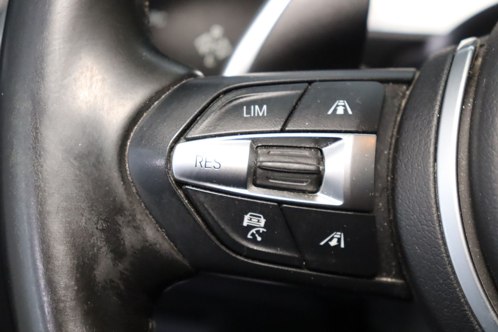 Fahrzeugabbildung BMW M550 d Touring xDrive * HUD * Leder