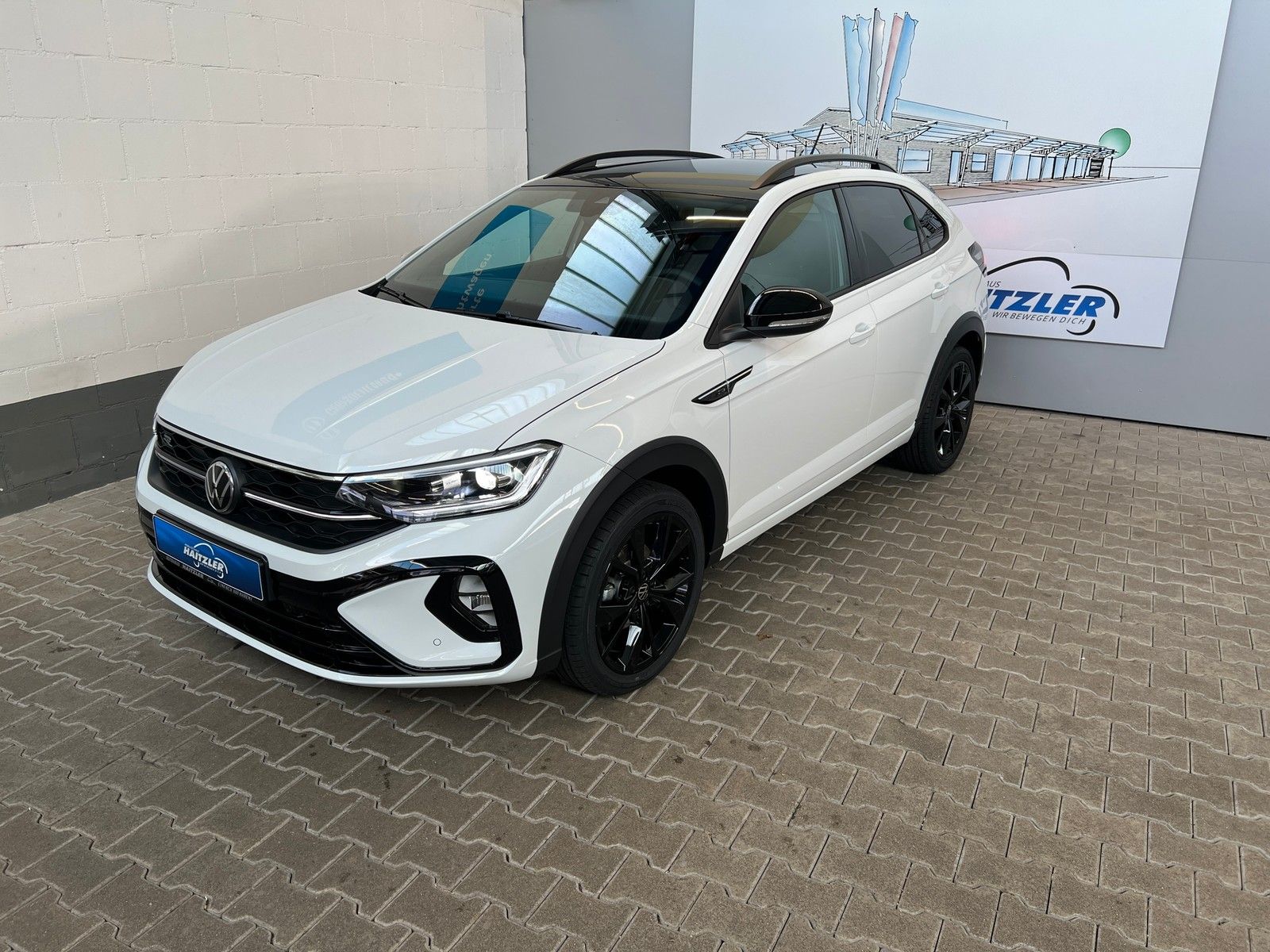 Fahrzeugabbildung Volkswagen Taigo R-Line +IQ.Drive  +Navigation  +Kamera