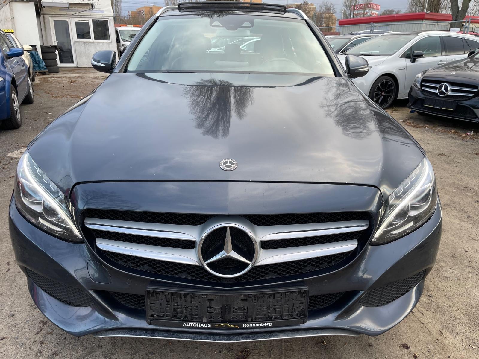 Mercedes-Benz C 250 C T-Modell Panorama,Kamera,........