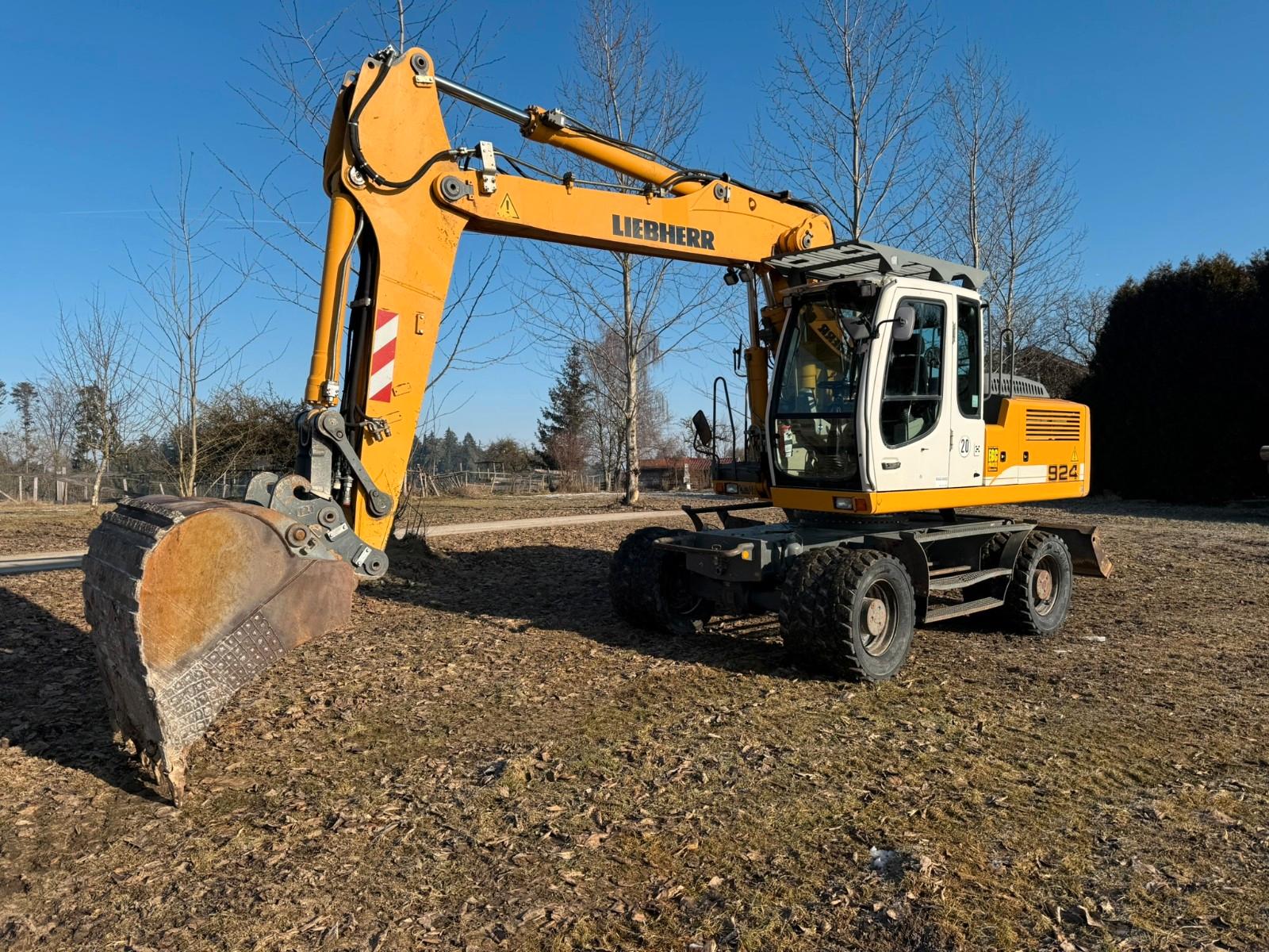 Liebherr A 924 C